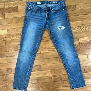 Gap Always skinny distressed destroyed skinny jeans 28R 6